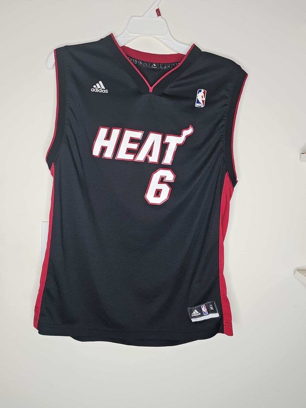 LeBron James Miami Heat NBA Basketball Jersey Adidas Youth Kids Size XL